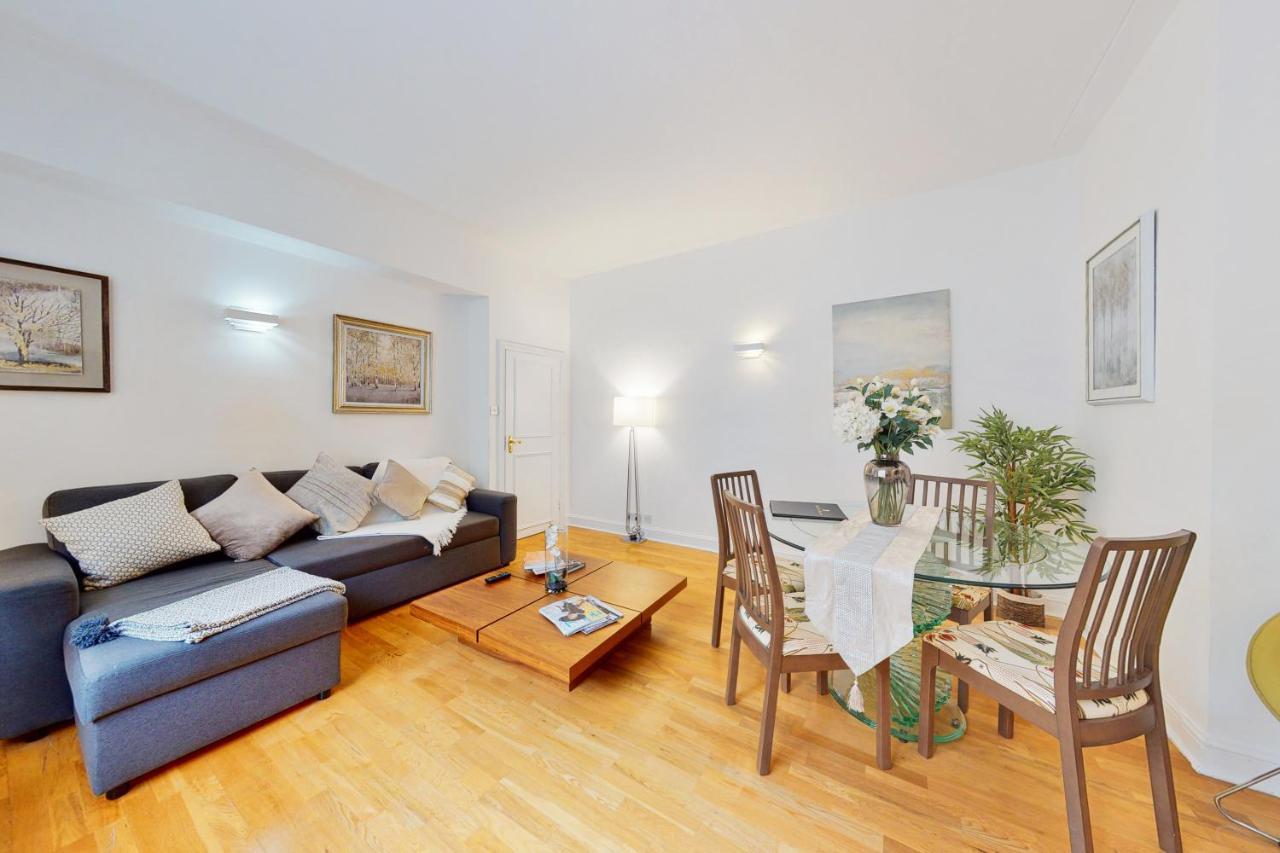 Mayfair Serviced Apartments Лондон Екстериор снимка