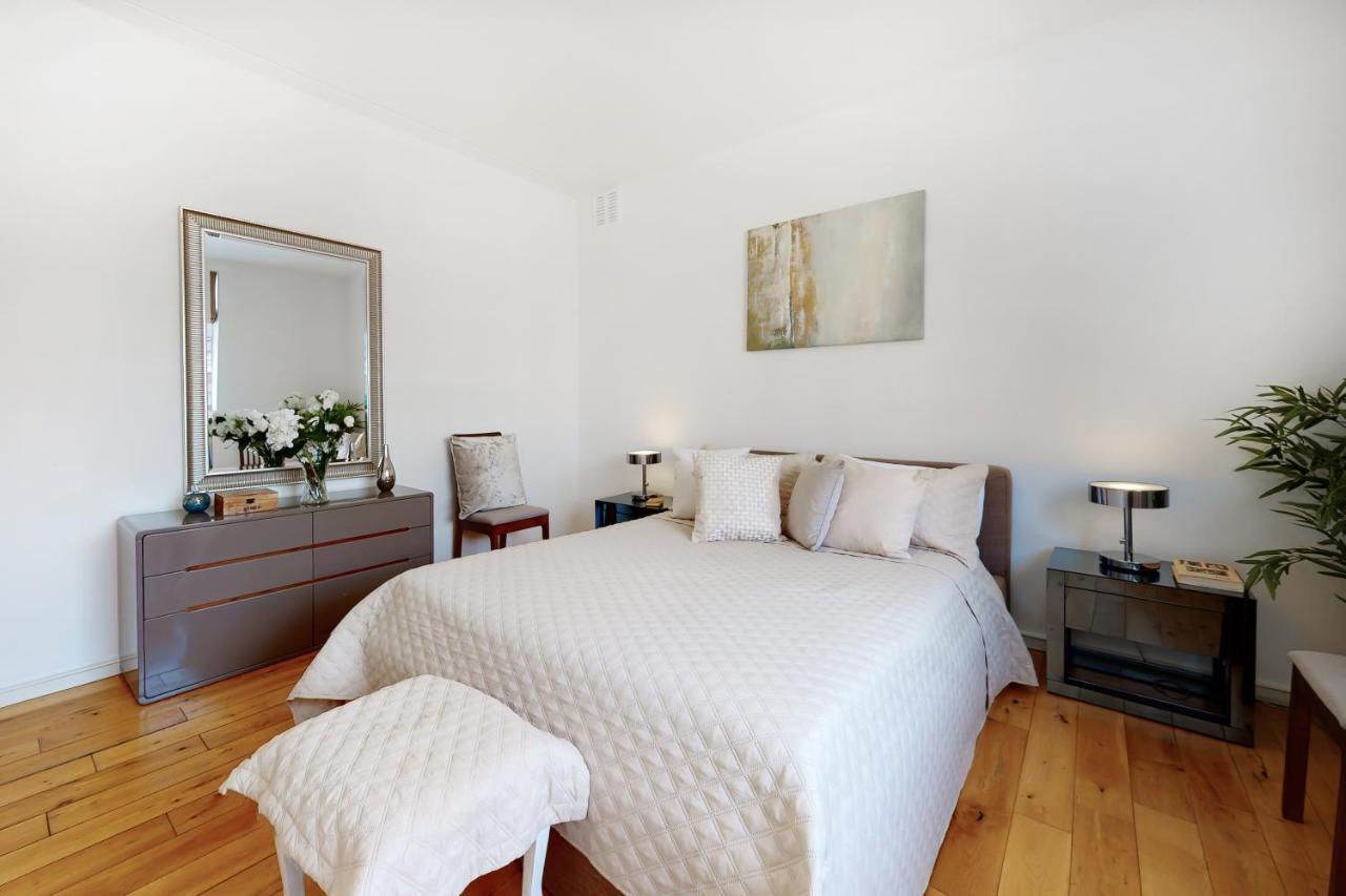 Mayfair Serviced Apartments Лондон Екстериор снимка