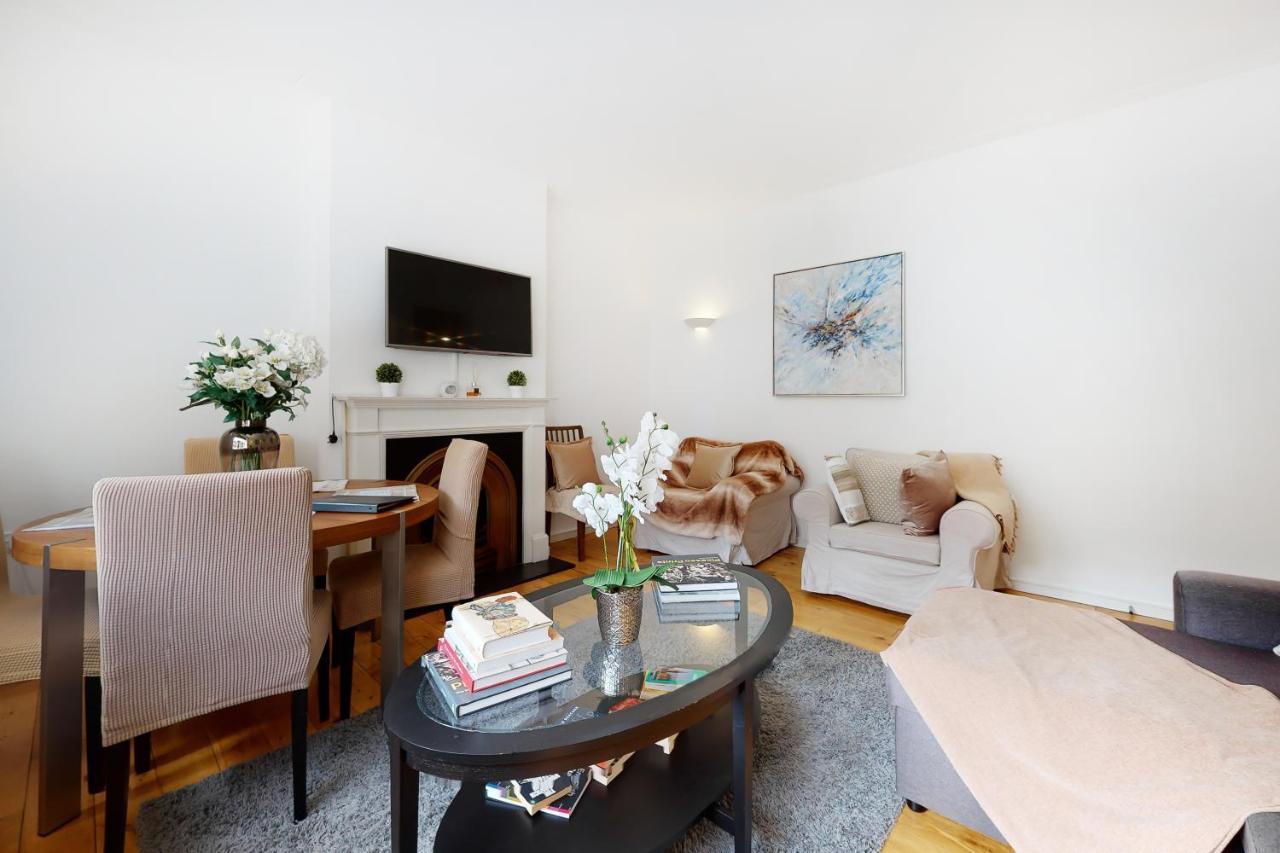 Mayfair Serviced Apartments Лондон Екстериор снимка